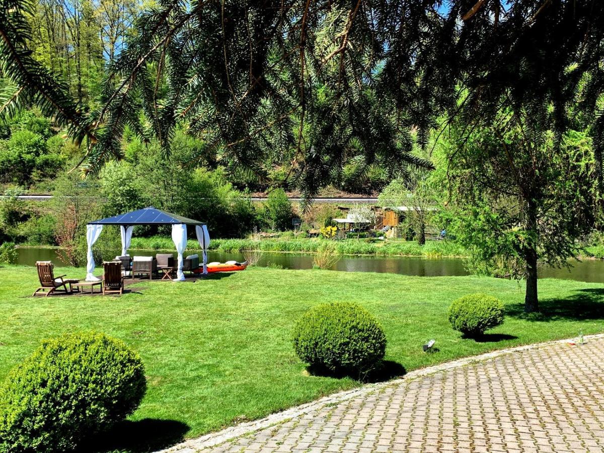 Apartment Direkt An Der Waldnaab Neustadt an der Waldnaab Ngoại thất bức ảnh