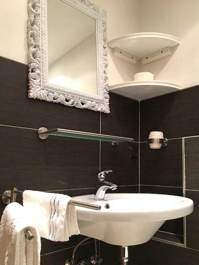 Apartment Direkt An Der Waldnaab Neustadt an der Waldnaab Ngoại thất bức ảnh